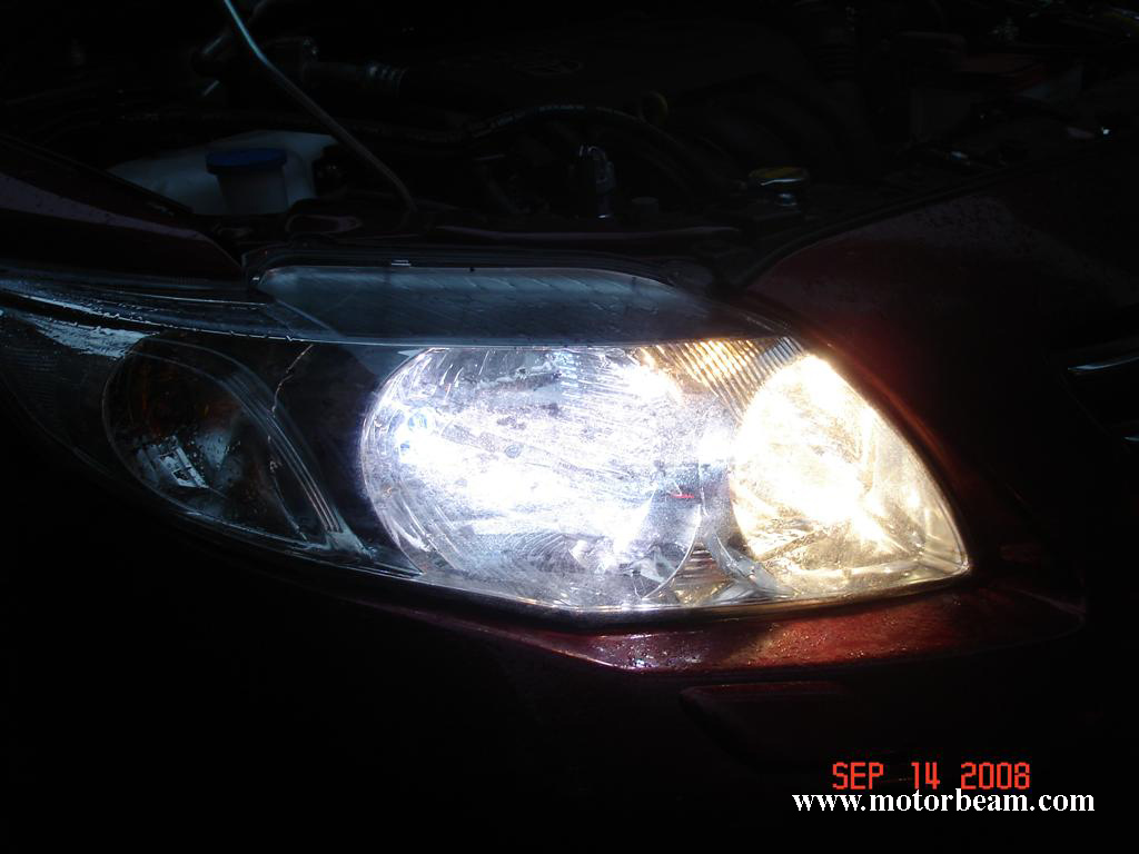 corolla-altis-headlight