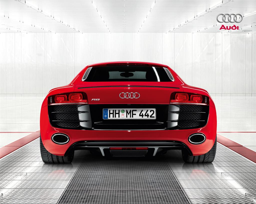 audi_r8_v10_rear