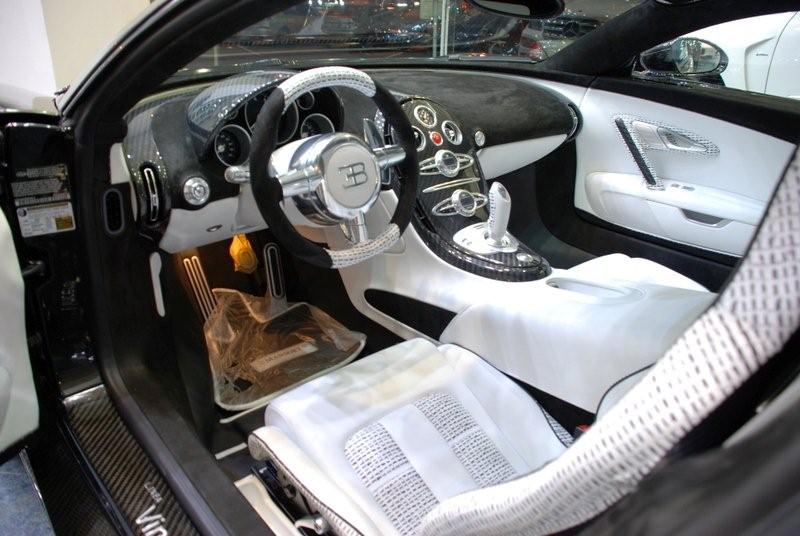 mansory_bugatti_veyron_vincero_dashboard mansory_bugatti_veyron_vincero_dashboard