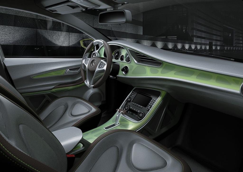 mercedes_benz_concept_bluezero_interior