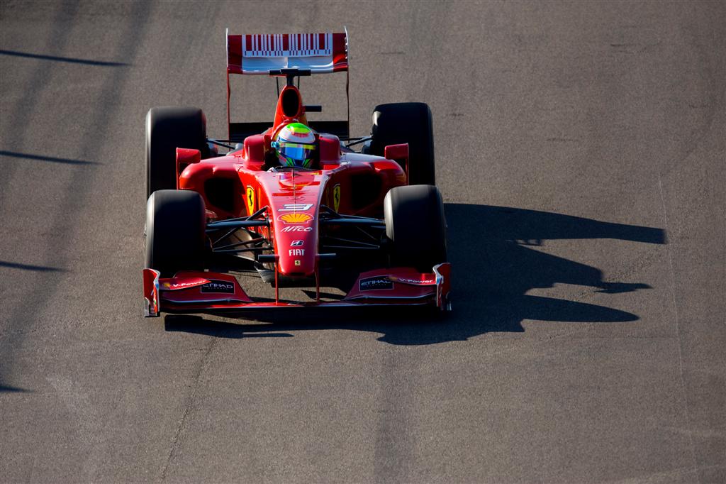 2009_ferrari_formula1_car 2009_ferrari_formula1_car