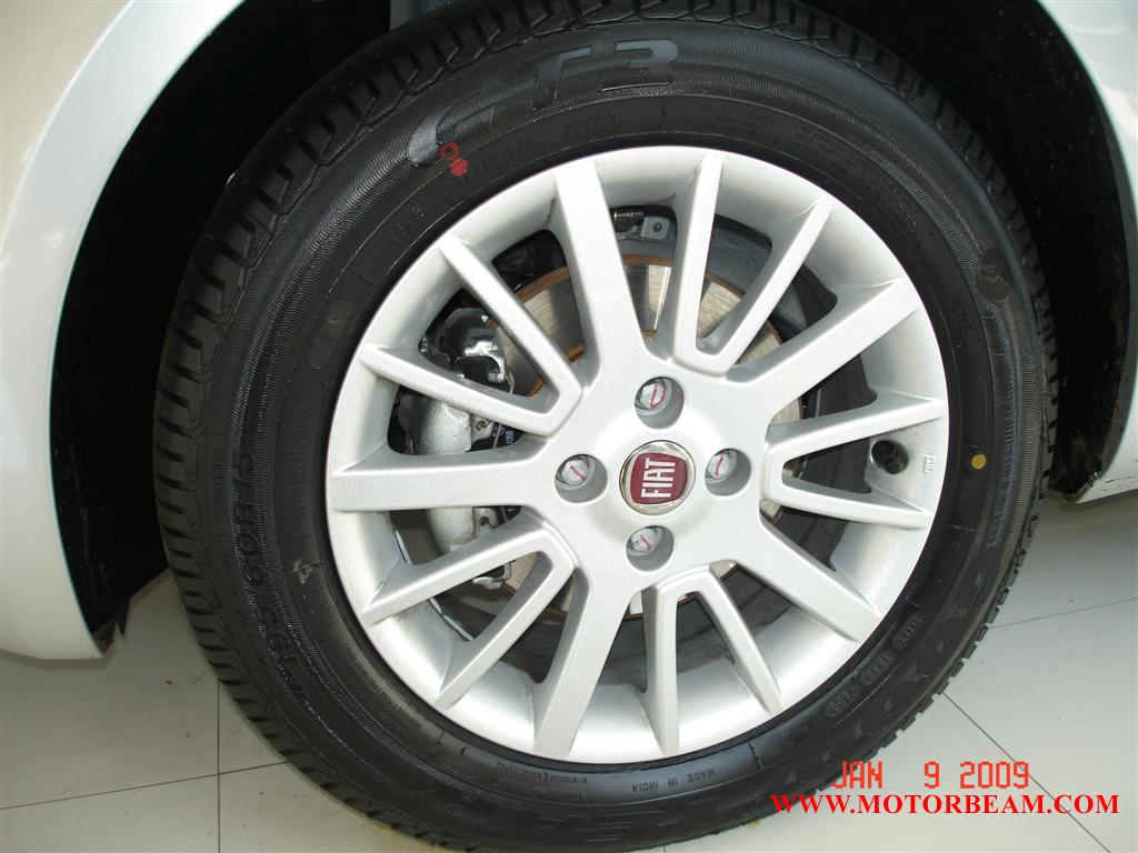 fiat_linea_wheels fiat_linea_wheels