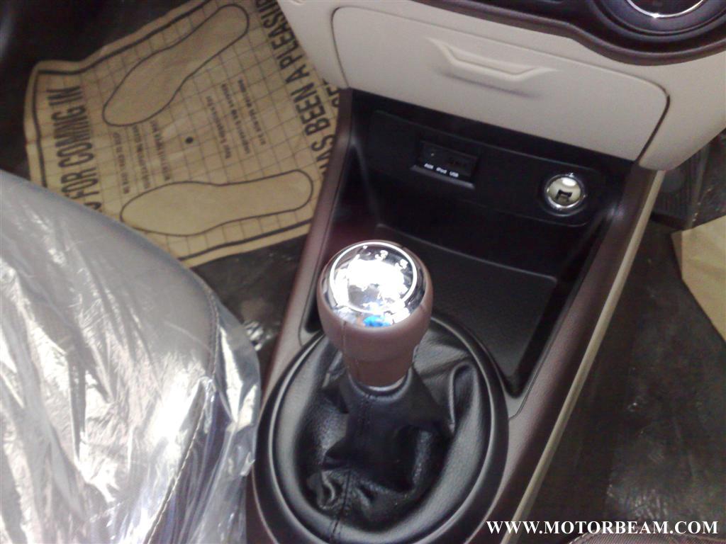 hyundai_i20_gear_lever hyundai_i20_gear_lever
