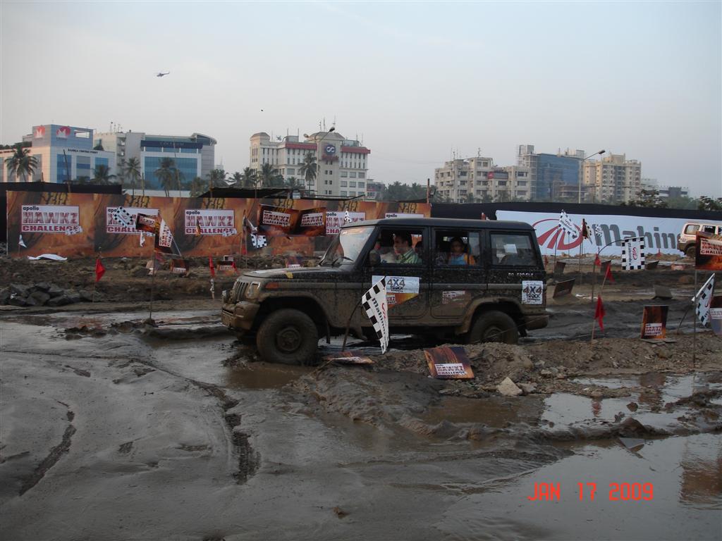 mahindra_bolero_4x4 mahindra_bolero_4x4