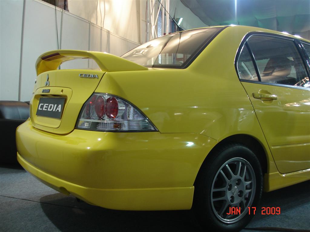 mitsubishi_cedia_sports_rear mitsubishi_cedia_sports_rear