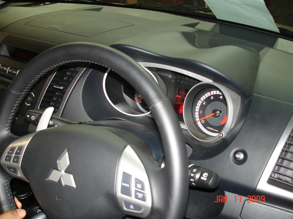 mitsubishi_outlander_dashboard mitsubishi_outlander_dashboard