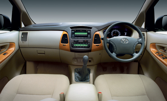 new_toyota_innova_interior