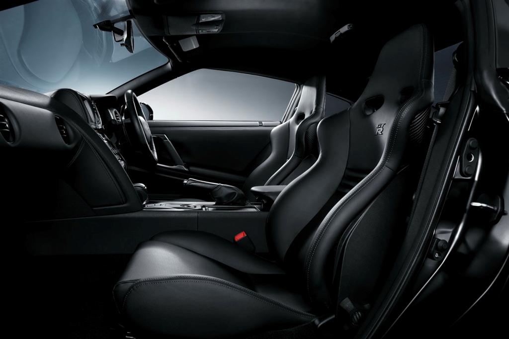 nissan_gt-r_specv_seats nissan_gt-r_specv_seats