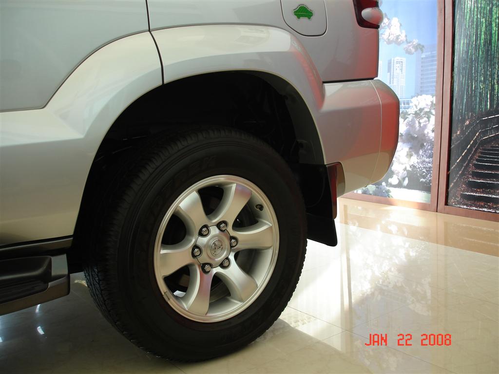 toyota_land_cruiser_wheels toyota_land_cruiser_wheels