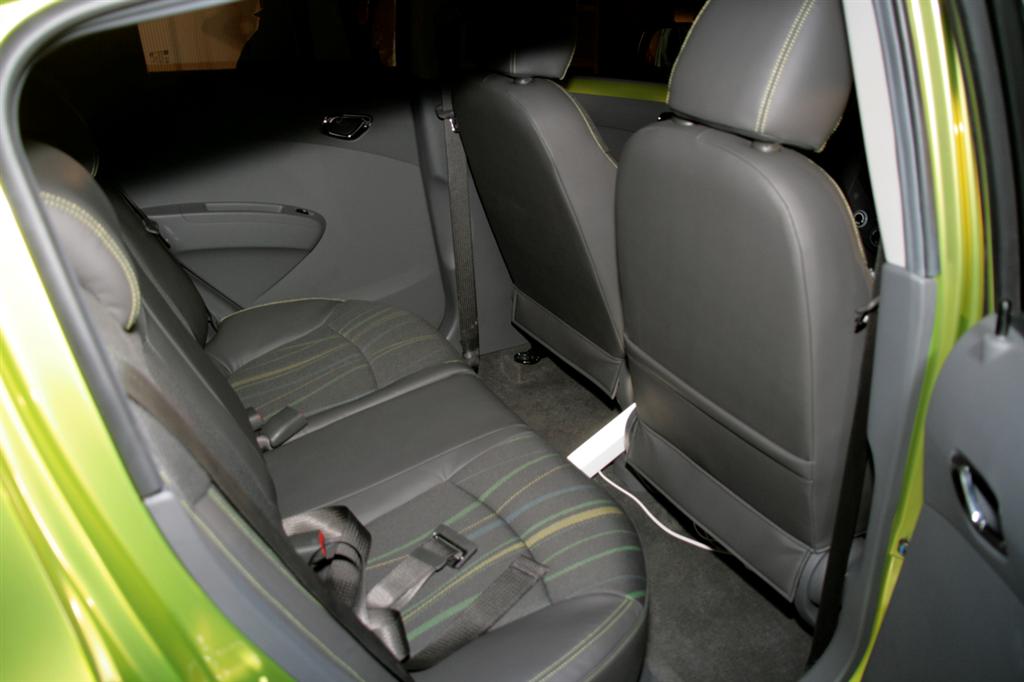 2010_chevrolet_beat_rear_seats 2010_chevrolet_beat_rear_seats