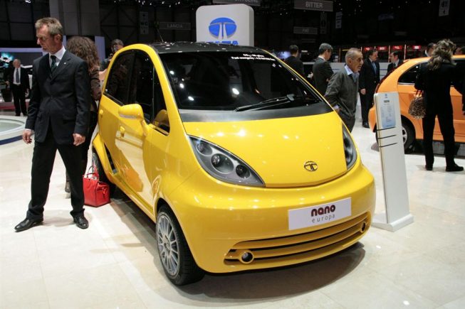 yellow_tata_nano_europa