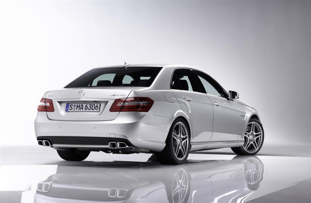2010_mercedes_e63_amg_rear 2010_mercedes_e63_amg_rear