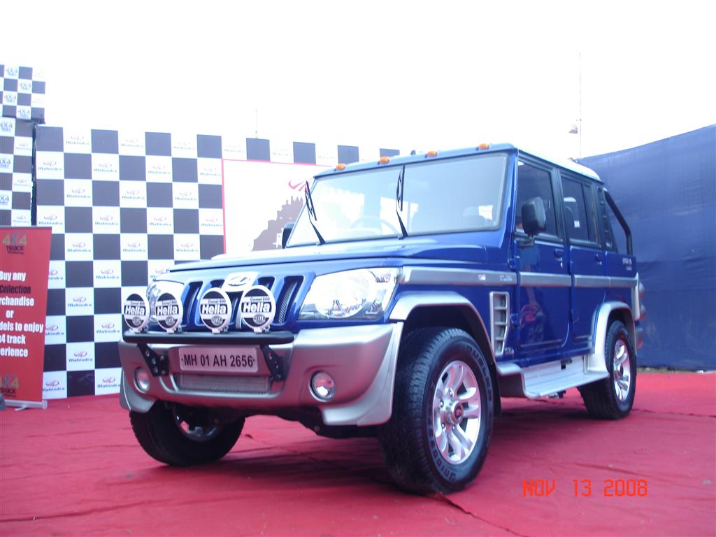 blue_mahindra_bolero_stinger blue_mahindra_bolero_stinger