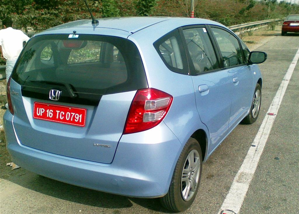 honda_jazz_india_rear honda_jazz_india_rear