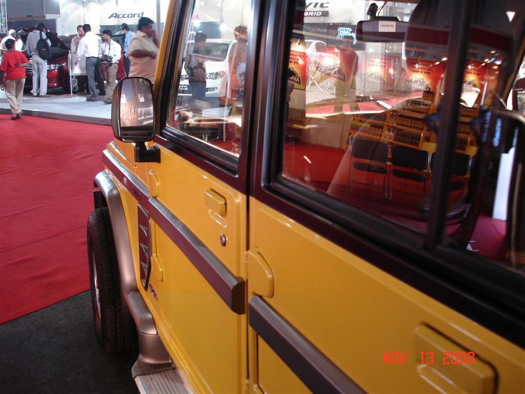 mahindra_bolero_stinger_side mahindra_bolero_stinger_side
