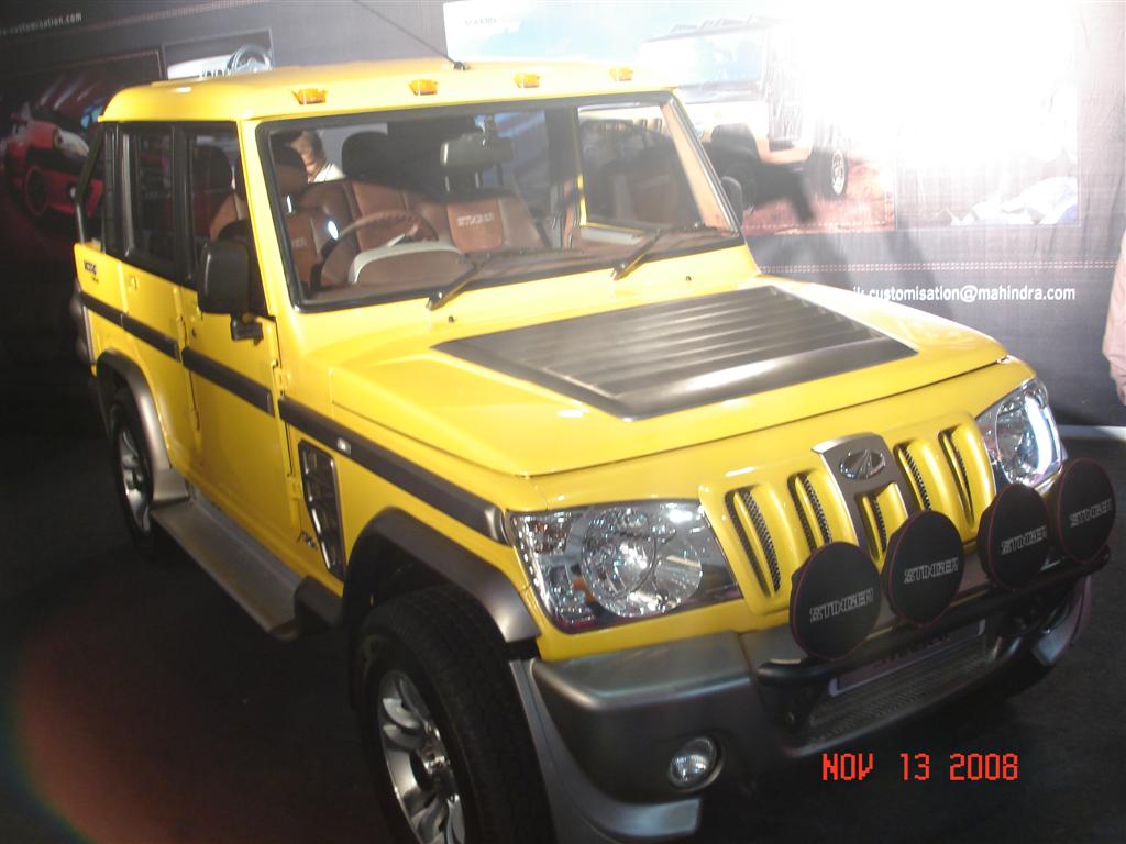yellow_mahindra_bolero_stinger yellow_mahindra_bolero_stinger