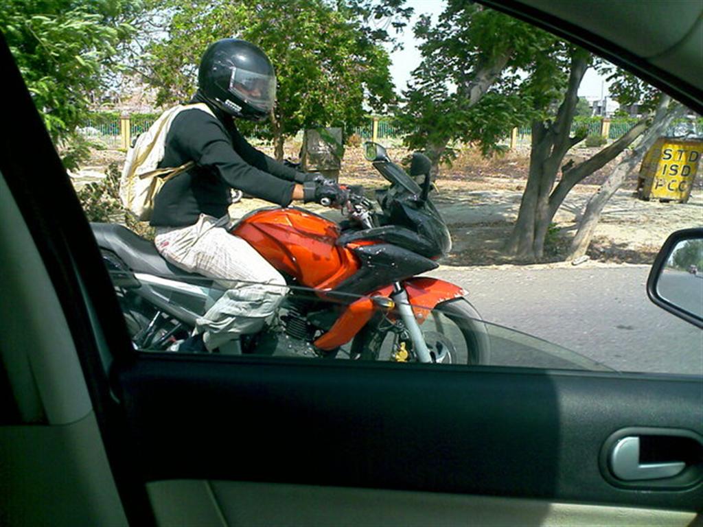 yamaha_fazer_150_side yamaha_fazer_150_side