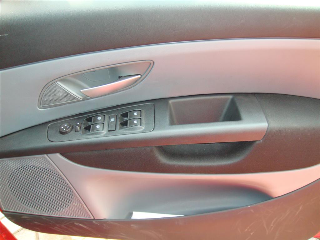 fiat_grande_punto_multijet_door fiat_grande_punto_multijet_door