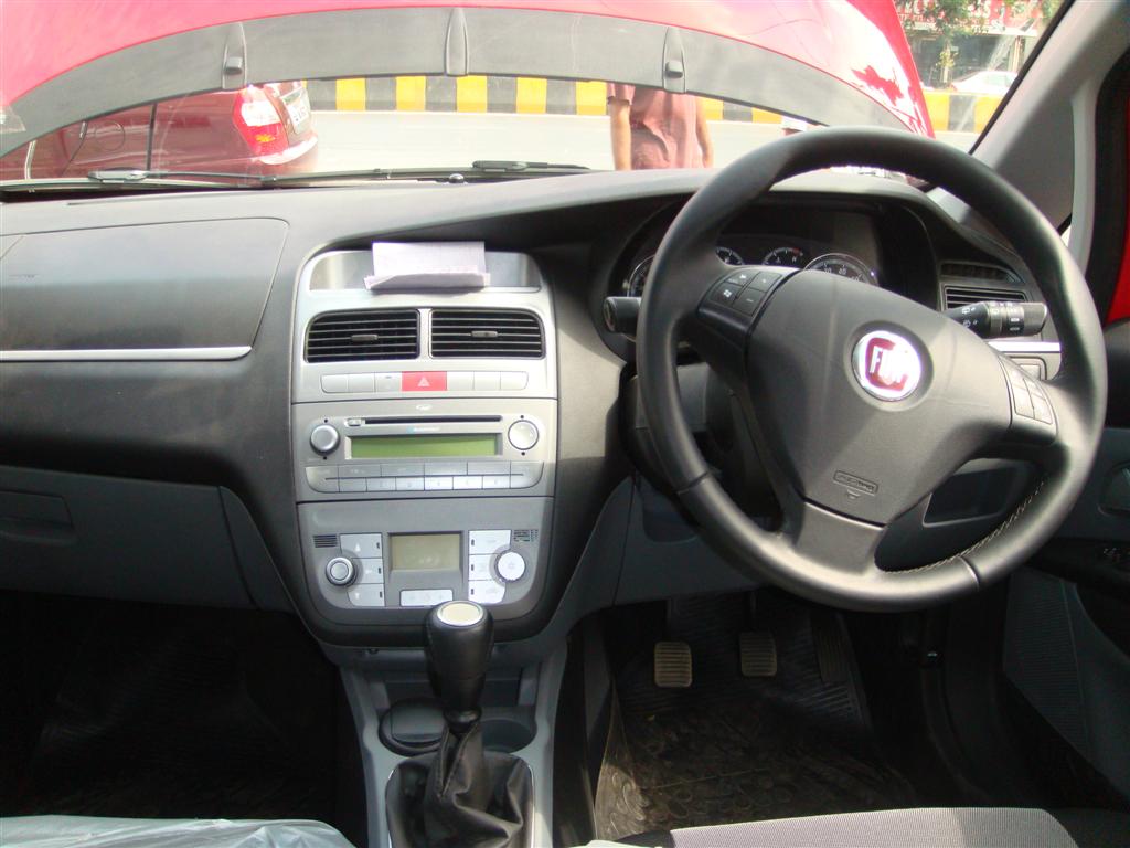 fiat_grande_punto_multijet_interior fiat_grande_punto_multijet_interior