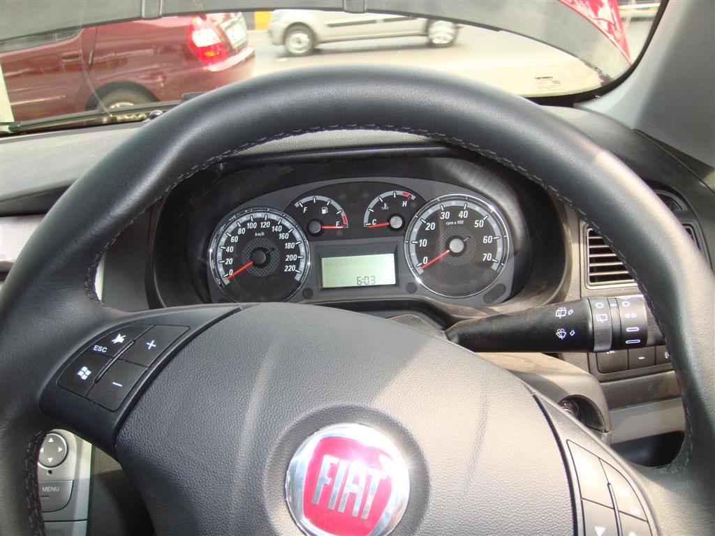 fiat_grande_punto_steering_wheel fiat_grande_punto_steering_wheel