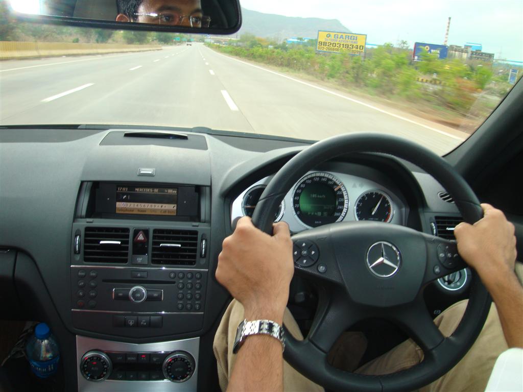 mercedes_c230_avantgarde_185kmph mercedes_c230_avantgarde_185kmph