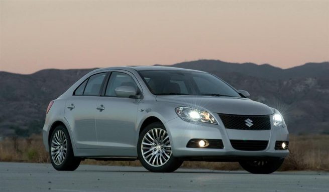 2010_Suzuki_Kizashi