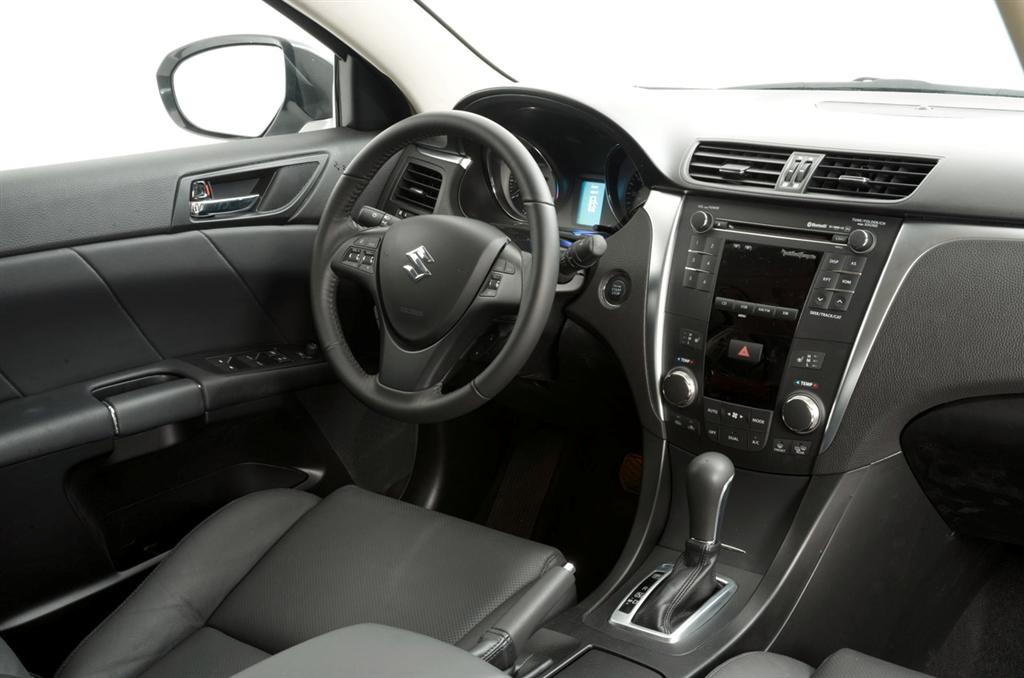2010_Suzuki_kizashi_dashboard 2010_Suzuki_kizashi_dashboard