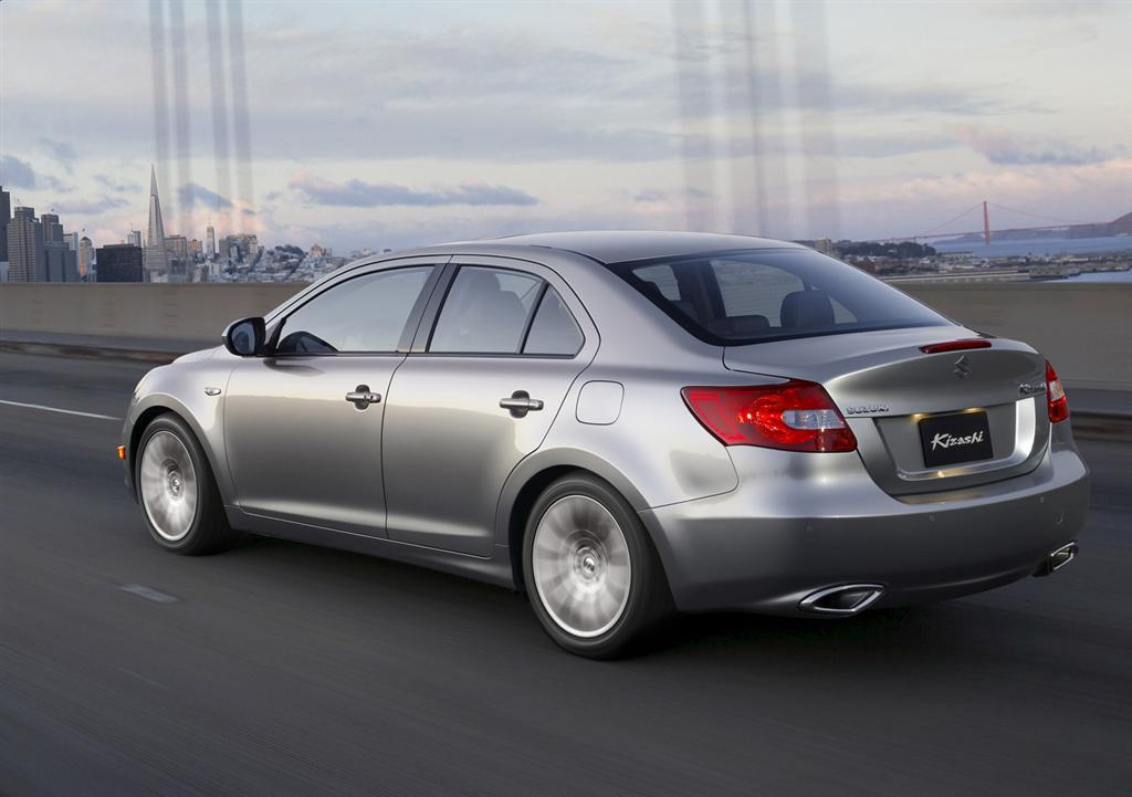 2011_Suzuki_Kizashi