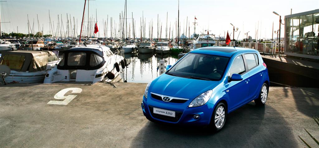 Blue_Hyundai_i20 Blue_Hyundai_i20