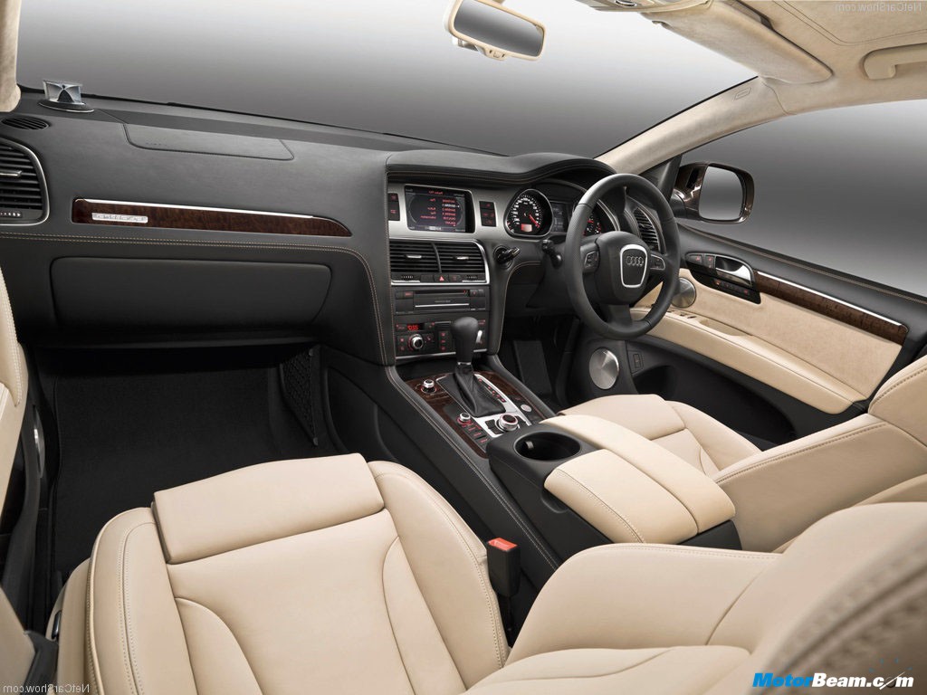 2010_Audi_Q7_Interiors 2010_Audi_Q7_Interiors