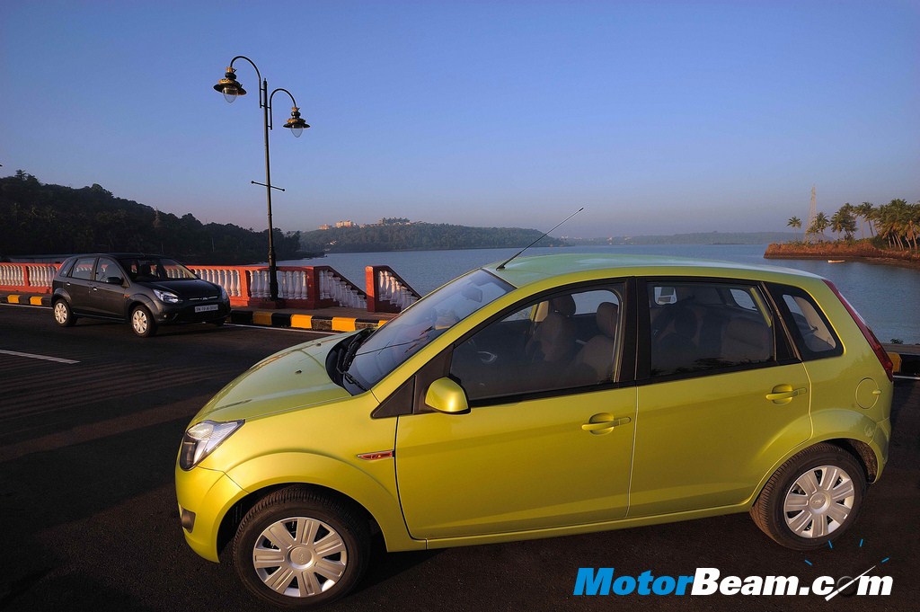 2010_Ford_Figo_SA