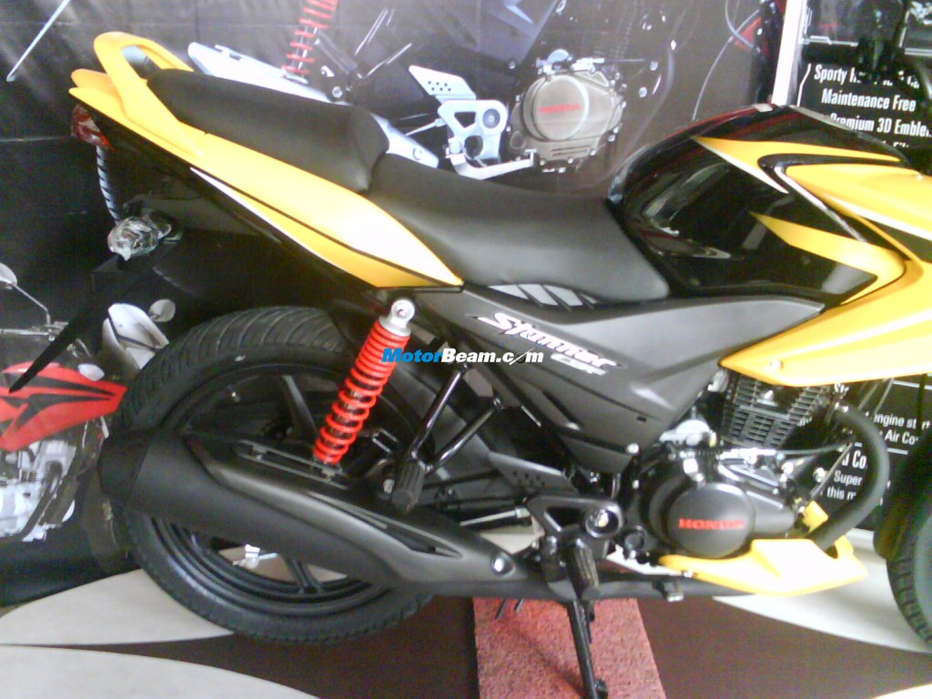 2010_Honda_CBF_Stunner_Graphics