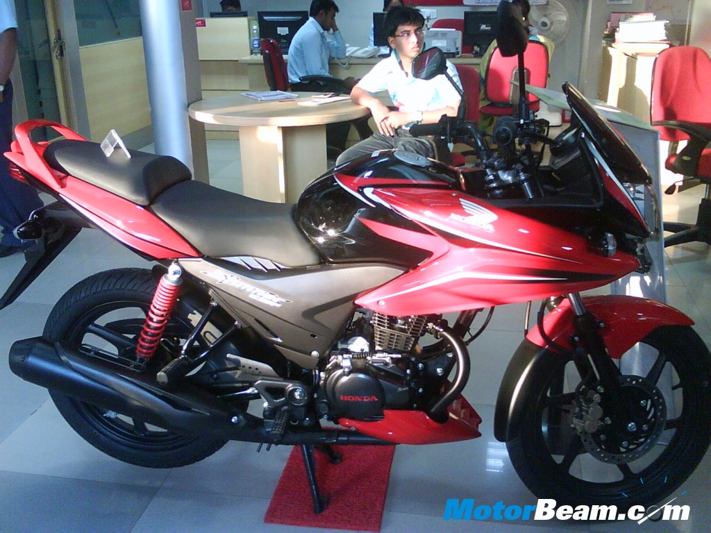 2010_Honda_CBF_Stunner_Ownership_Review