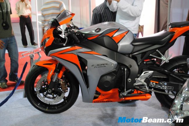 2010_Honda_CBR_Wallpaper
