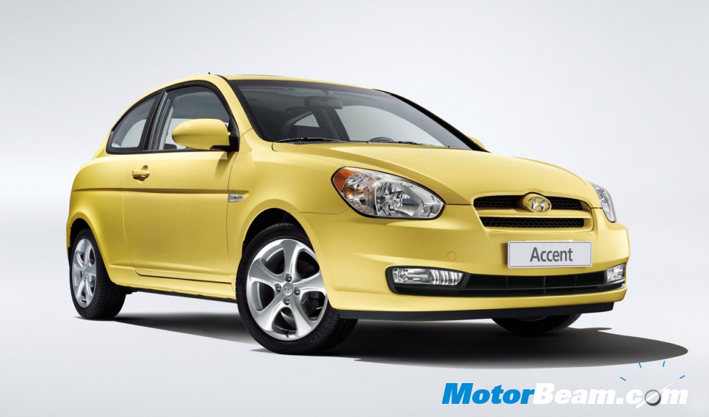 2010_Hyundai_Accent