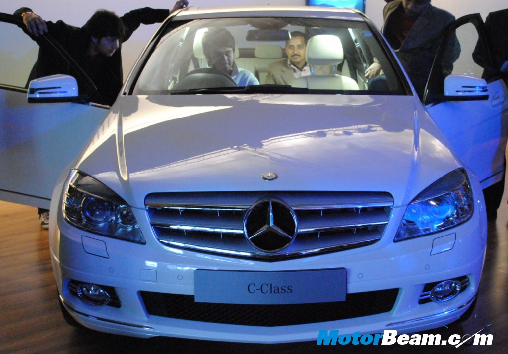 2010_Mercedes_C220_Executive