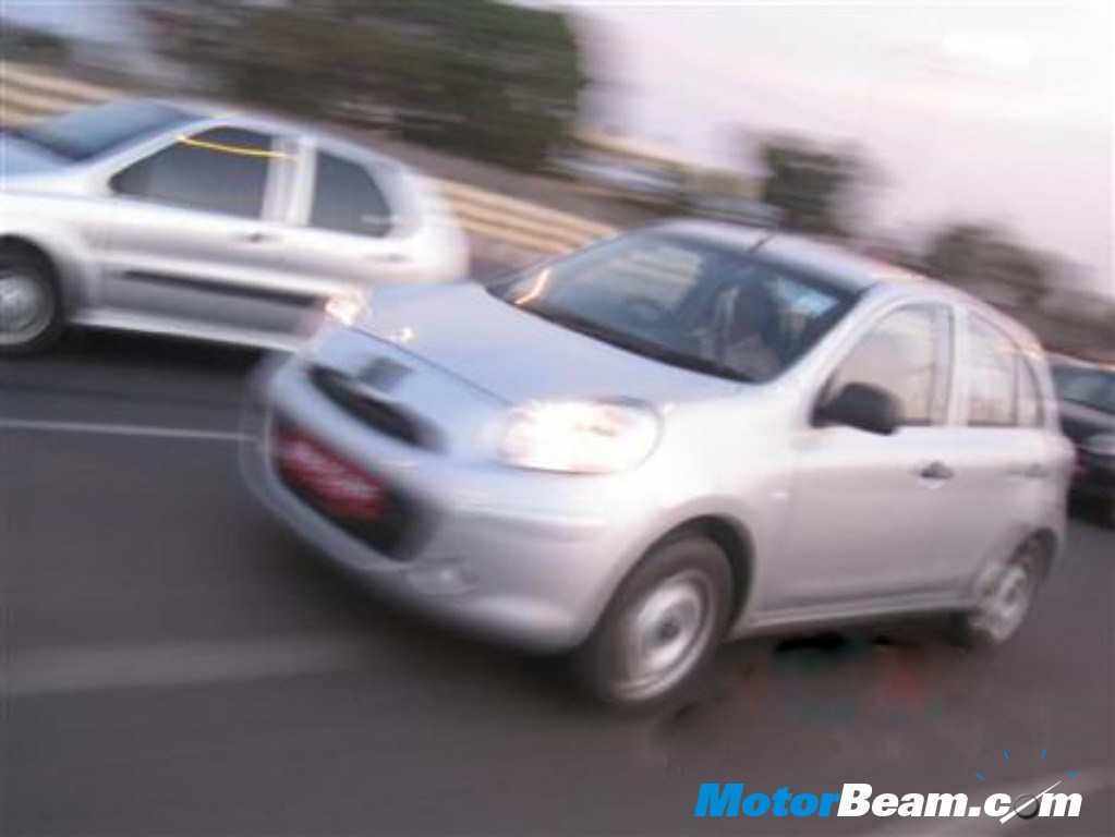 2010_Nissan_Micra_Spied_In_Traffic
