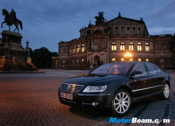 2010_Volkswagen_Phaeton