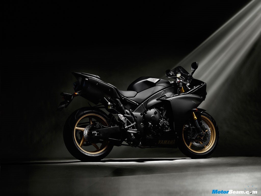 2010_Yamaha_YZF-R1_Wallpaper 2010_Yamaha_YZF-R1_Wallpaper