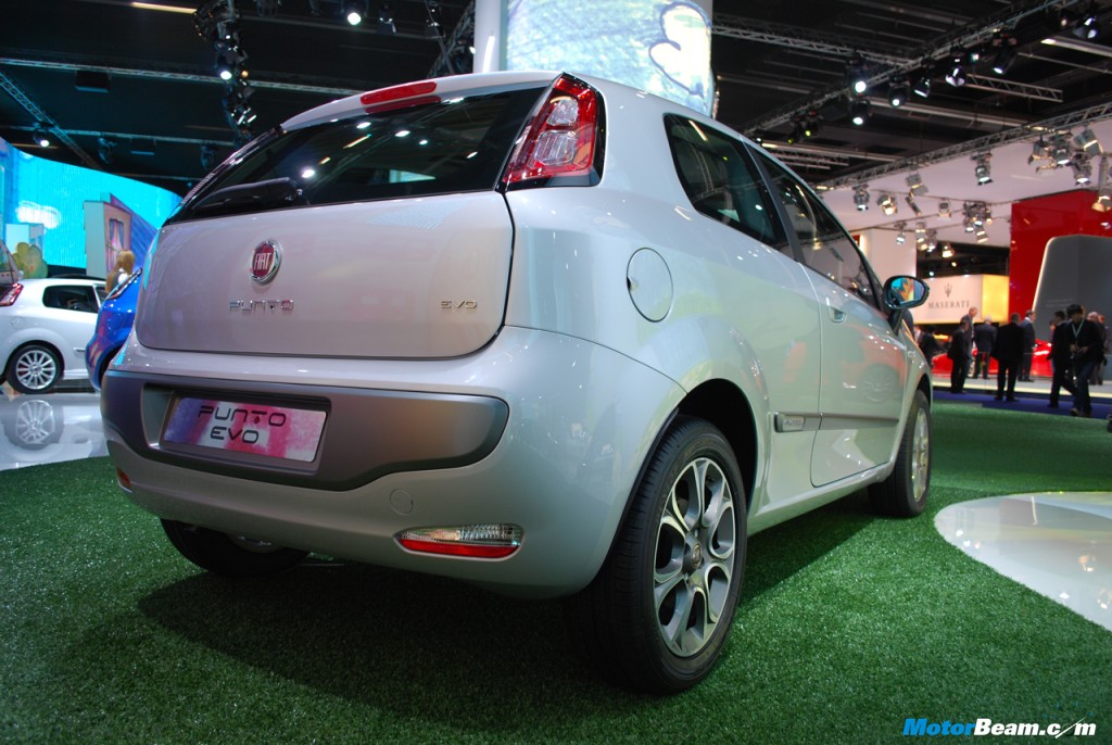 2010_fiat_punto_evo_ rear 2010_fiat_punto_evo_ rear