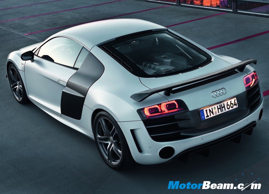 2011_Audi_R8_GT