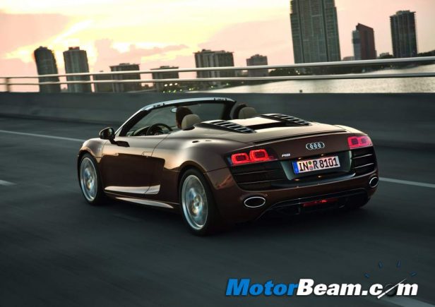 2011_Audi_R8_Spyder