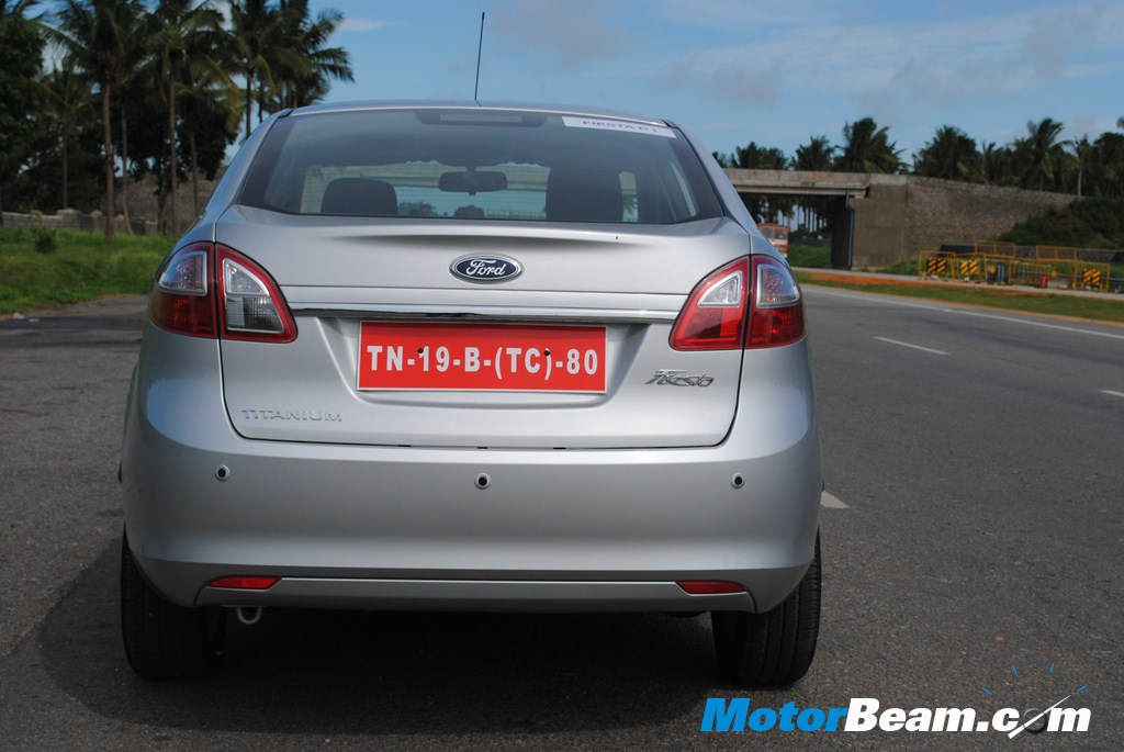 2011_Ford_Fiesta_Rear