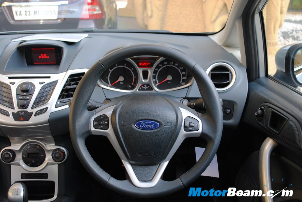 2011_Ford_Fiesta_Steering 2011_Ford_Fiesta_Steering