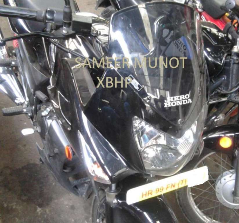 2011_Hero_Honda_Karizma_Front 2011_Hero_Honda_Karizma_Front