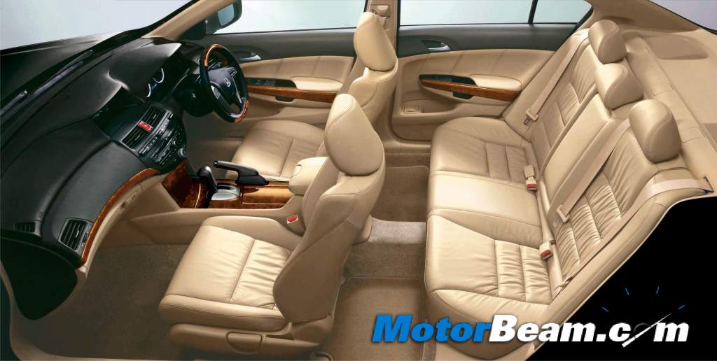 2011_Honda_Accord_Interior