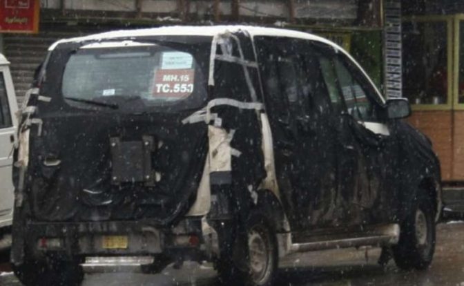 2011_Mahindra_Xylo_Small_Car