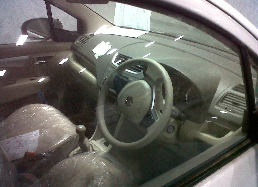 2011_Maruti_MPV_Interior 2011_Maruti_MPV_Interior