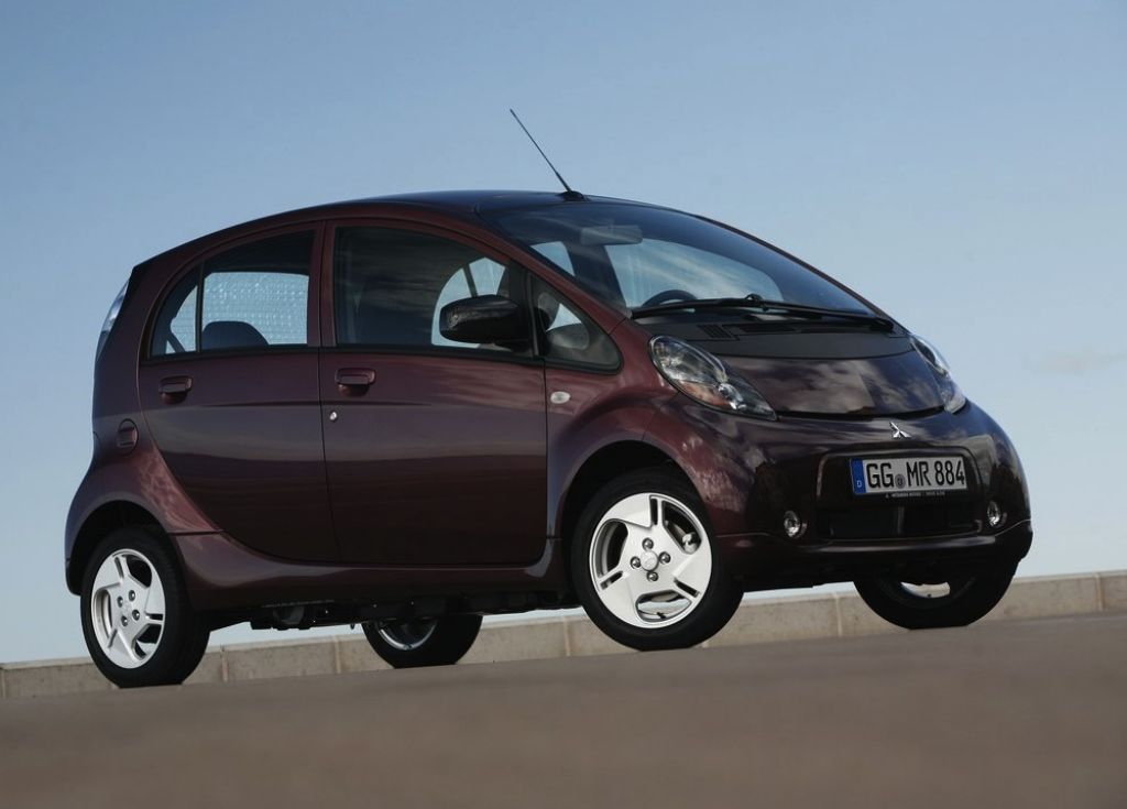 2011 Mitsubishi i-MiEV 2011 Mitsubishi i-MiEV