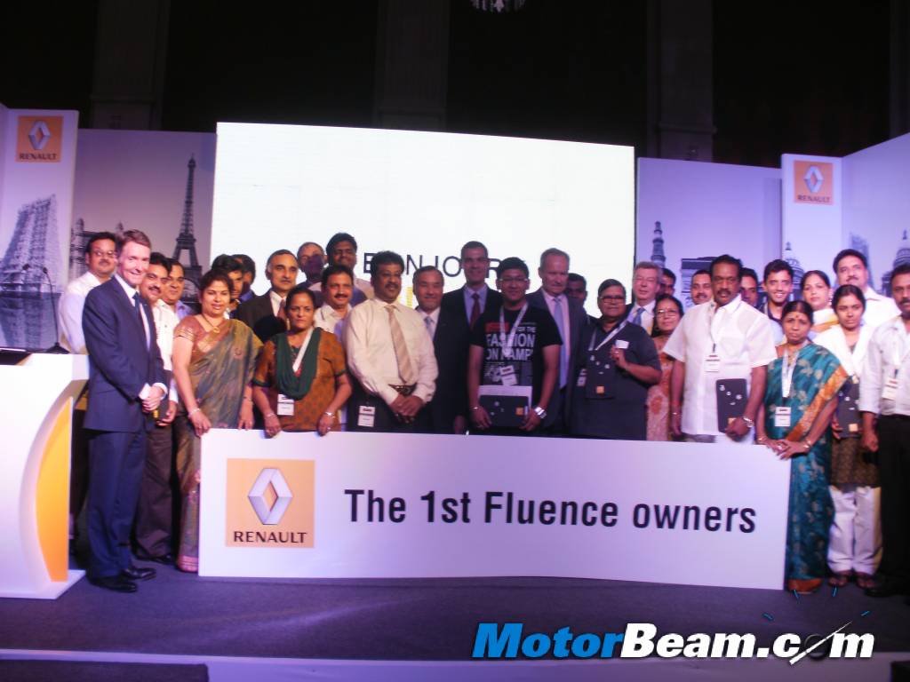 Renault First Customers Renault First Customers